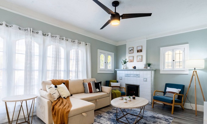 Alamitos Beach Condominio | The Sailor’s Nest - Cosy Condo By the Sea