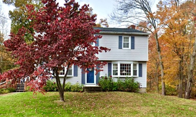 Suffield Apartamento | The Skyway