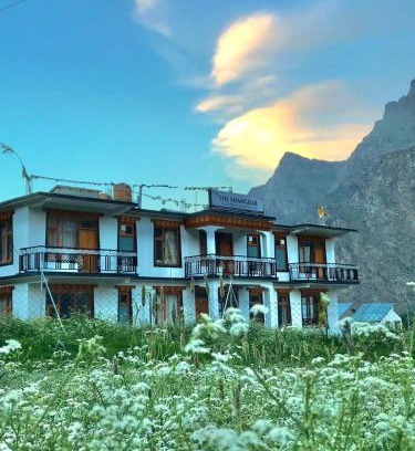 Jispa Hotel | The Shangbar