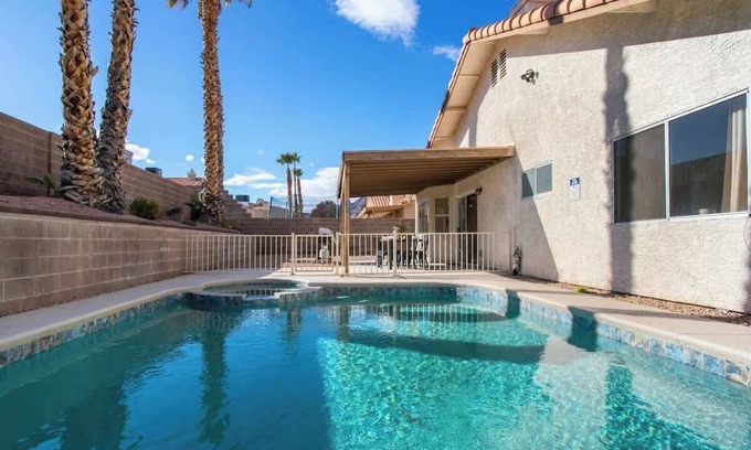 Highland Hills Casa | The Stunner - Cozy Fireplace and Pool + Heated Spa