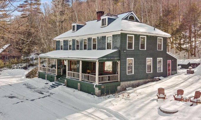 Adirondack Casa | The Sun and Ski - Adirondack Home