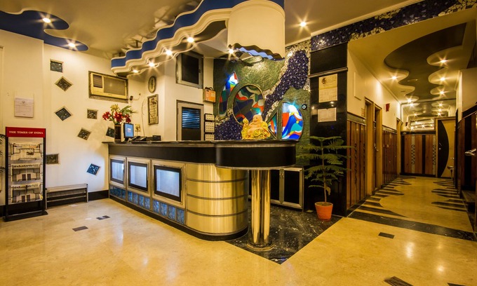 Karol Bagh Hotel | The Sun Court Hotel Yatri