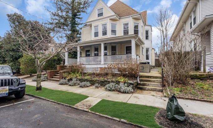 Asbury Park Casa | The Ultimate Beach House. Two blocks from Asbury Park beach! Dog-friendly.