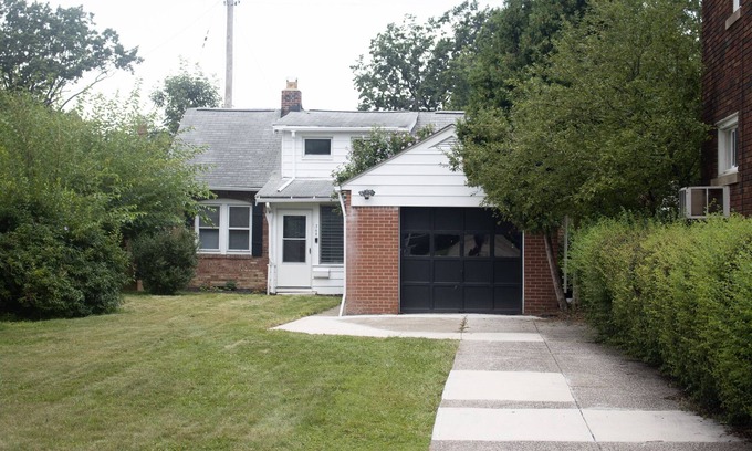 Euclid Casa | The Unique Place has a style of its own.