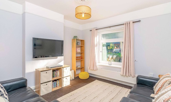 Port Talbot Apartamento | Richards Terrace 1 Bedroom Modern Apartment, capacidad para 3, a 1 milla de Cardiff Centr