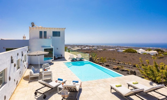 Macher Villa | The View - Cuatro Habitaciones Villa, Capacidad 10