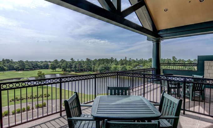 Wallace Apartamento | The Village at RiverLanding