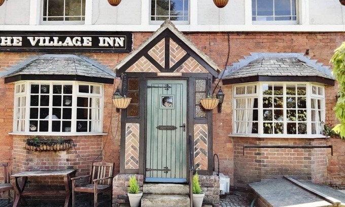 Liddington Casa | The Village Inn