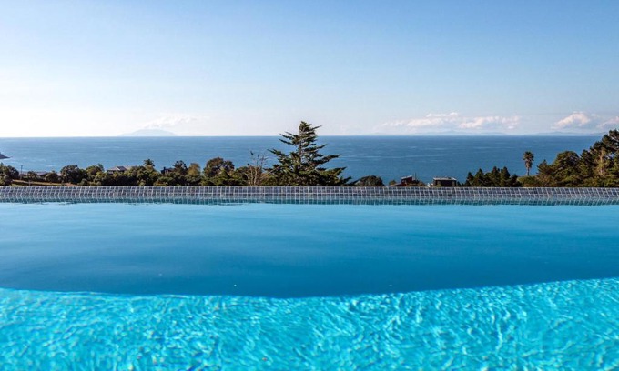 Onetangi Villa | The Villino at Cypress Ridge Estate - Stay Waiheke