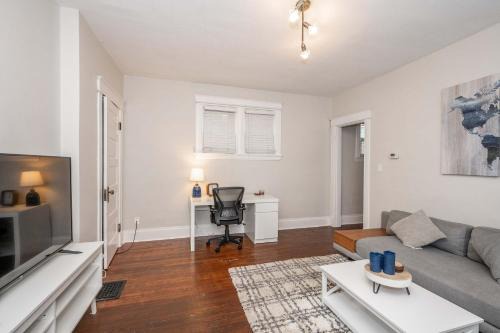 Hyde Park Casa | The Vista View Villa 1 Amazing Getaway for 2
