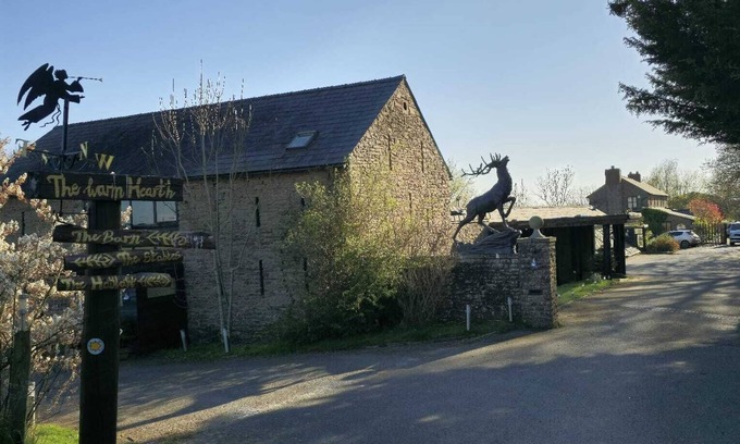 Callow Casa | The Warm Hearth | 15 Acre Estate-3 Hot tubs-3 Homes-Woodland & Rolling Views