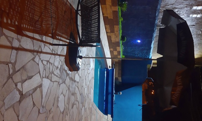Serra Negra Casa | The water circuit house