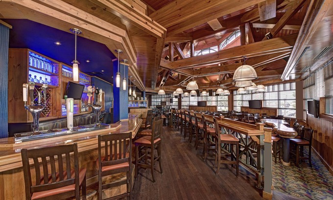 Algoma District Hotel | The Water Tower Inn, BW Premier Collection