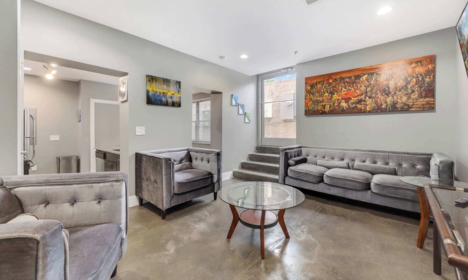 Roanoke Apartamento | The West End Flats Su