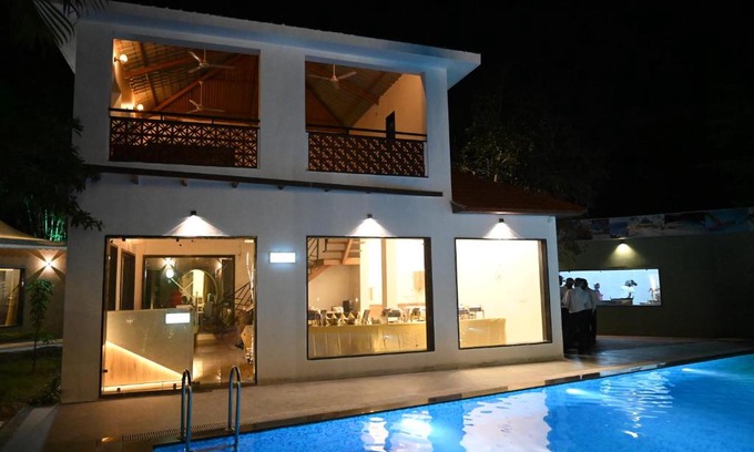 Bhopal Complejo | The Whispering Palms Resort