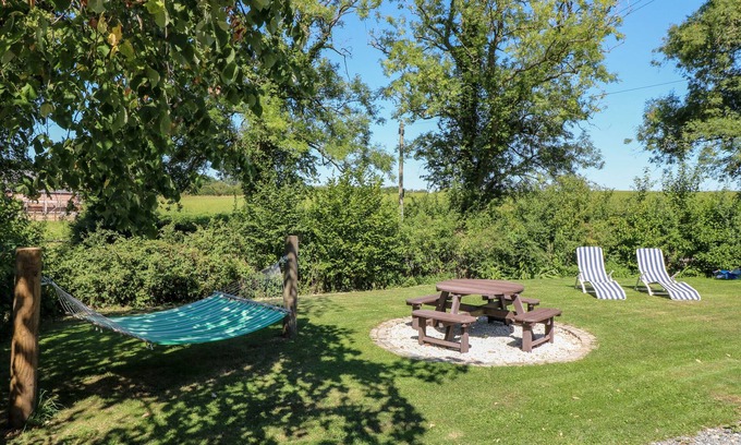 Ellastone Cabaña | The Wood Shed, Bank Top Farm