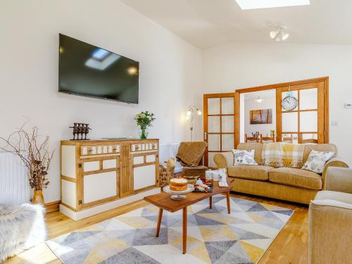 Malpas Casa | The Woodlands Farmhouse