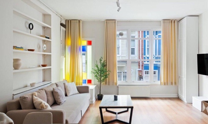 Arnavutkoy Apartamento | This apartment is a 1 bedroom(s), 1 bathrooms, located in Beşiktaş, İstanbul.