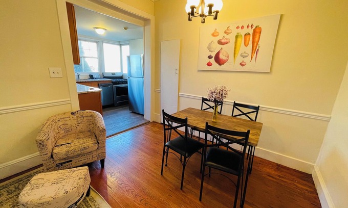 Elkins Park Apartamento | This apartment is a 2 bedroom(s), 1 bathrooms, located in Elkins Park, PA.