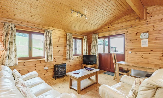 Caersws Chalet De Esquí | Alojamiento de 1 habitaciones en Llandinam, Powys