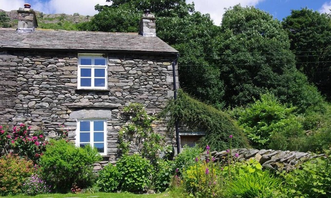 Hartsop Cabaña | THOMAS COTTAGE, pet friendly, with open fire in Ullswater
