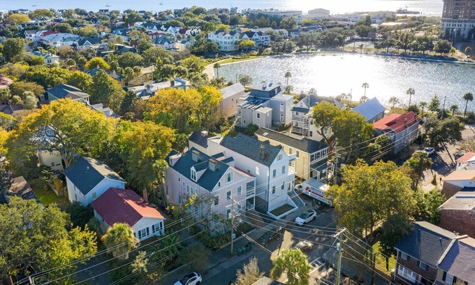 South of Broad Apartamento | Three Bedroom Apartment in Historic District With Parking!