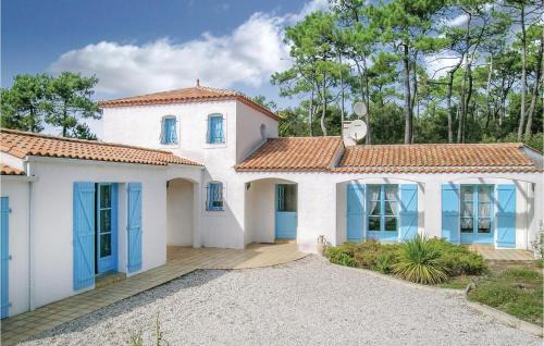 La Tranche-sur-Mer Casa | Three-Bedroom Holiday Home In La Tranche Sur Mer