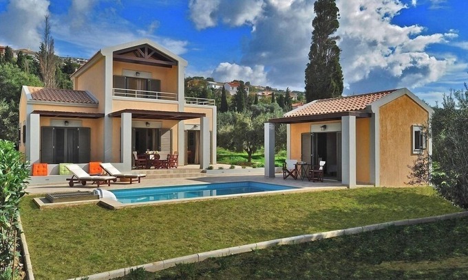 Minia Villa | villa de lujo de tres dormitorios con piscina privada cerca de Argostoli