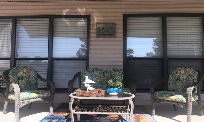 Mena Casa | Tres habitaciones en el lago