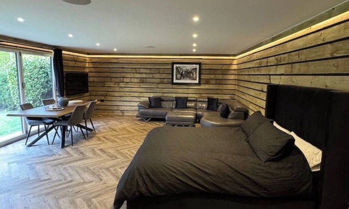 Buntingford Cabina | Throcking Country Cabin