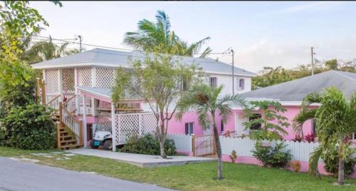 Dunmore Town Casa | Tickled Pink