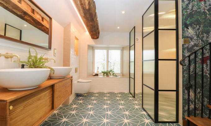 Inchbrook Cabaña | Granja Tickmorend, NAILSWORTH