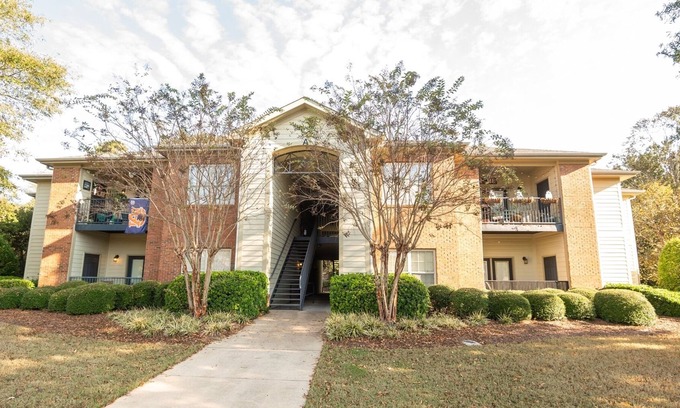 Auburn Casa | Tiger's Den - Gameday Condo - by 360 Destinations
