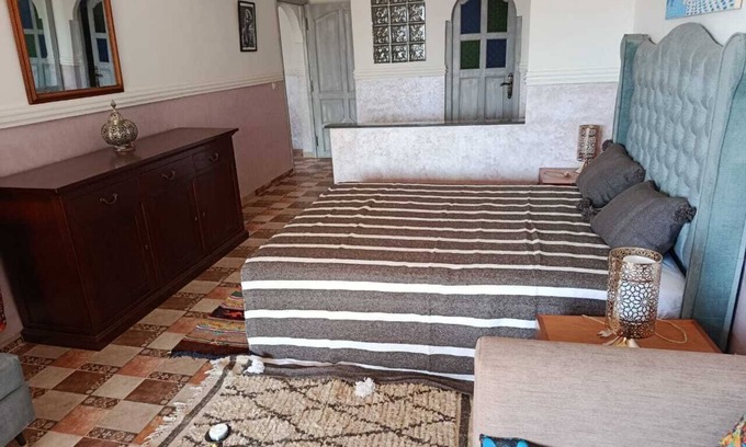 Aguergour Cama Y Desayuno | TIKI HOUSE