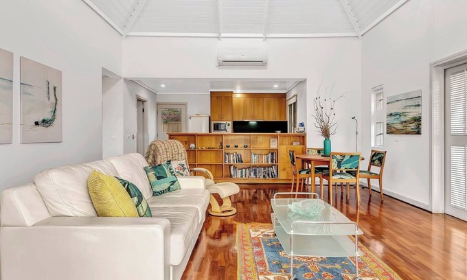 Semaphore Cabaña | Time and Tide Beach Cottage on the Esplanade