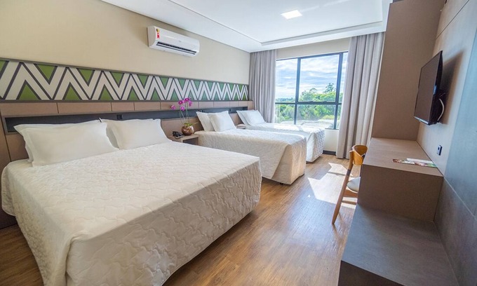 Foz do Iguacu Hotel | Timeless Elegance Meets Modern Comfort| Cozy Couple Hideout + Twin Bed: 2 Stay