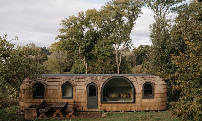Hirschfeld Casa | Tiny Home 'Stall Und Sterne - Großer Wagen' con terraza privada, jardín compartido y Wi-Fi