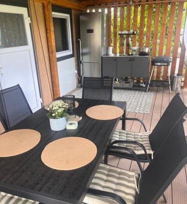 Hrastnik Otro | Tiny House am See - Camp Velenje