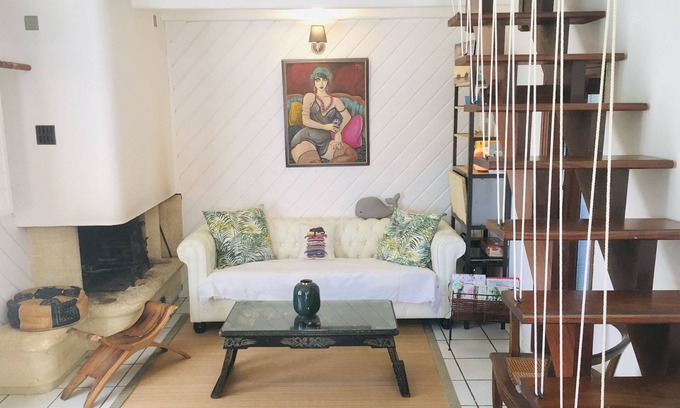 Cazaux Casa | tiny house couple with kids