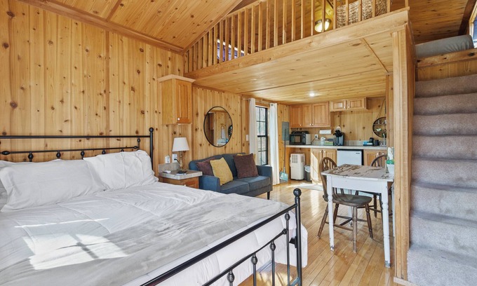 Monteagle Cabina | Tiny House @ Trailhead Cabins
