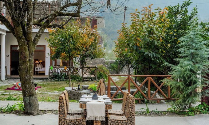 Banjar Hotel | Tirthan Riverside Resort