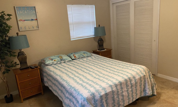 Gardendale Casa | Titusville Holiday Home