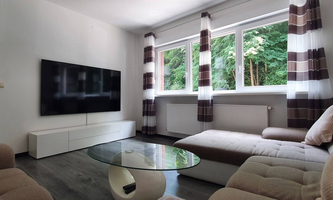 Landstuhl Apartamento | Tla/tdy Ferienwohnung