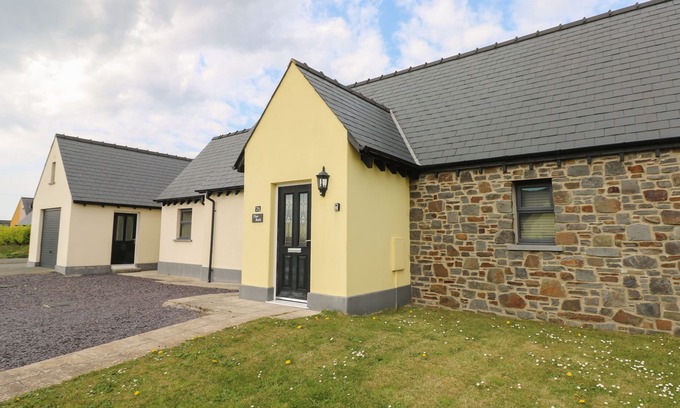 Haverfordwest Cabaña | Tlws Bach, ROCH
