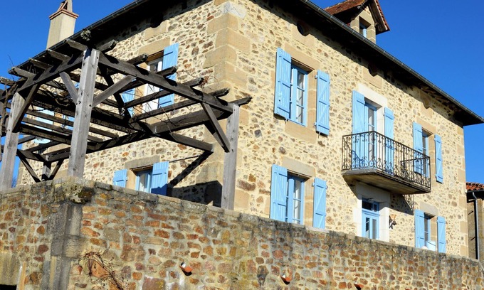 Sabadel-Latronquiere Casa | To wake up to the sound of birdsong