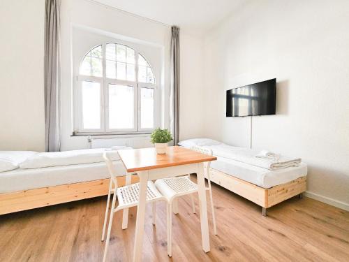 Rath Apartamento | Tolstov Apartments - Studio Wohnungen - 15 Min zur Messe DUS
