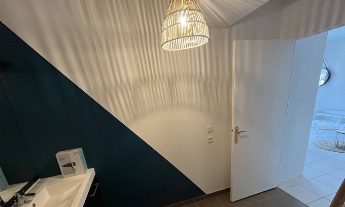 Besancon Apartamento | Studio Tomie