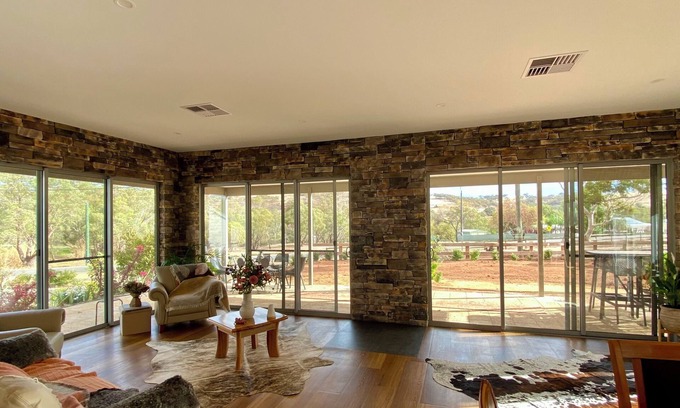 Toodyay Casa | Toodyay Upon Avon Guest House. 3 x Room rental.