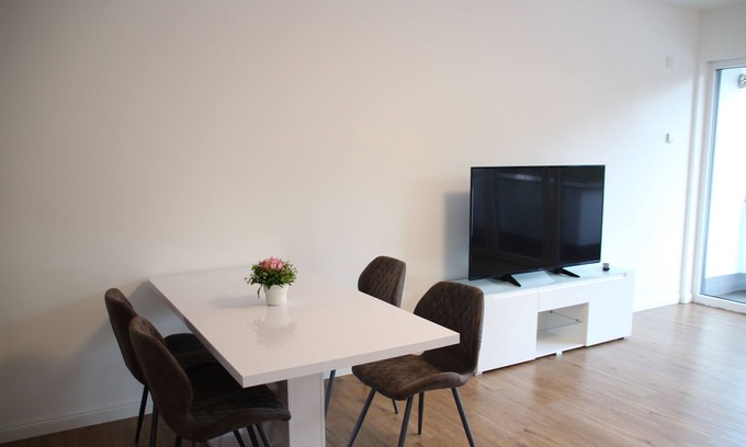 Hilden Casa | Top Appartment in Hilden to rent, Lift, Fully furnished with equipped kitchen,