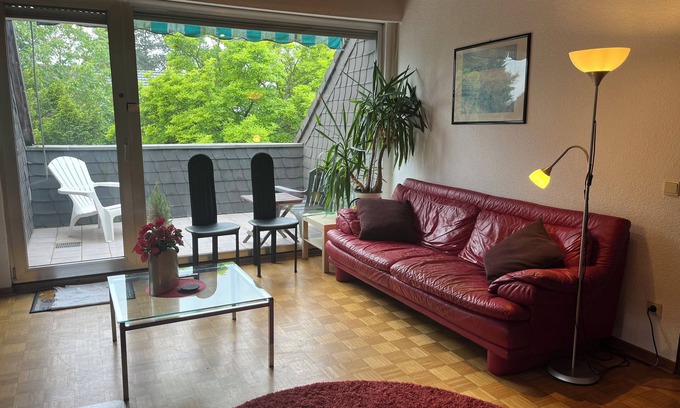 Kaarst Apartamento | TOP Ddorf 100 qm AppTerrasse 5 Pers i2 SZ 1A Lage Badesee Aldi Lidl